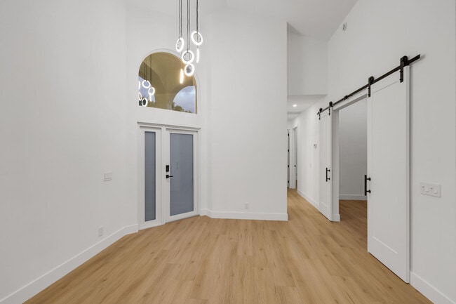 Building Photo - 5537 NW 21st Way