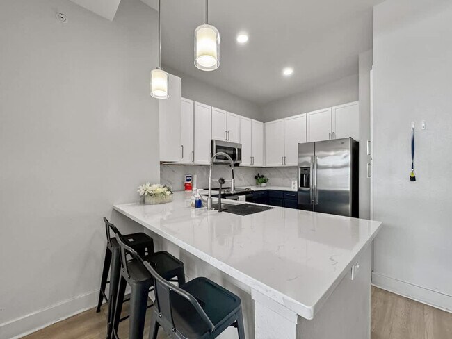 Building Photo - 2901 Indiana St