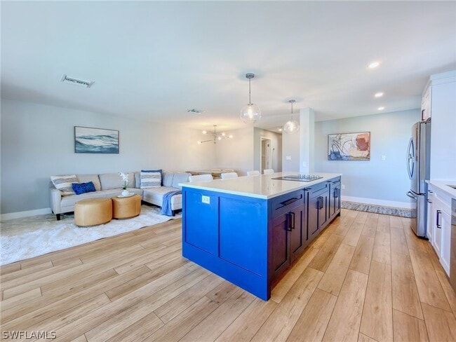 Building Photo - 1910 Gulf Shore Blvd N