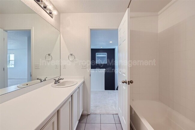 Building Photo - 8051 Ralston Creek Ave