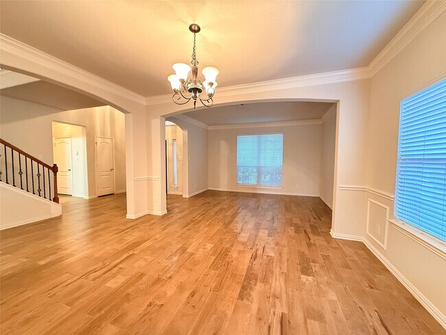 Building Photo - 2144 Brittany Colony Dr