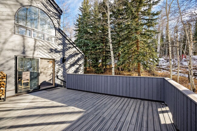 Building Photo - 34 Stellar Ln