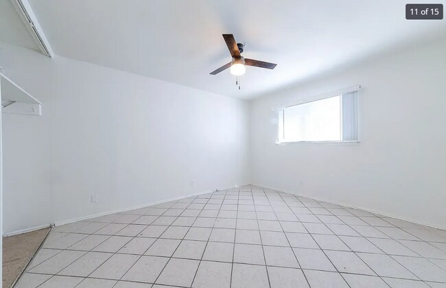 Building Photo - 107 Oak Valley Dr
