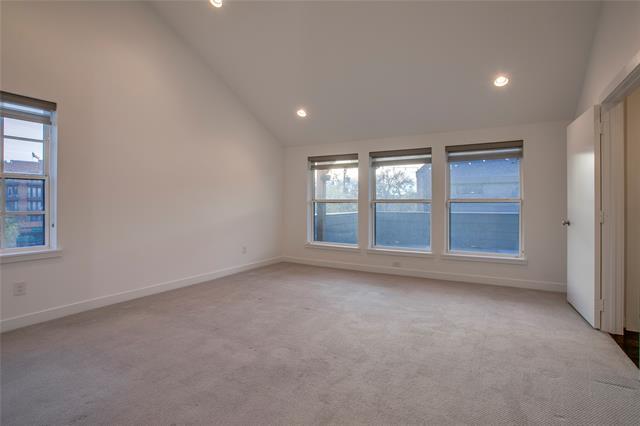 Building Photo - 602 Finley Ct