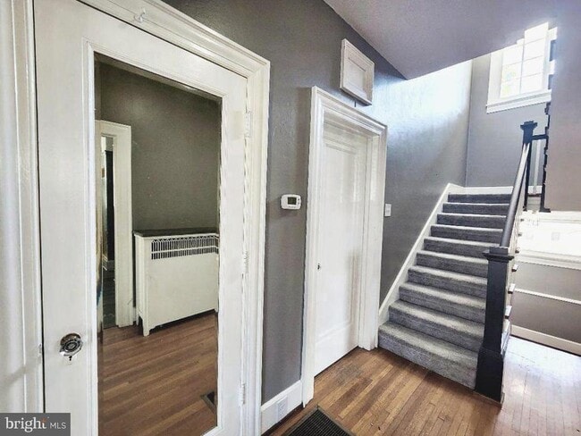 Building Photo - 515 Fourth St