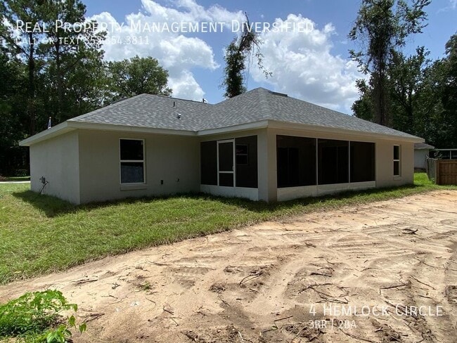 Building Photo - 4 Hemlock Cir