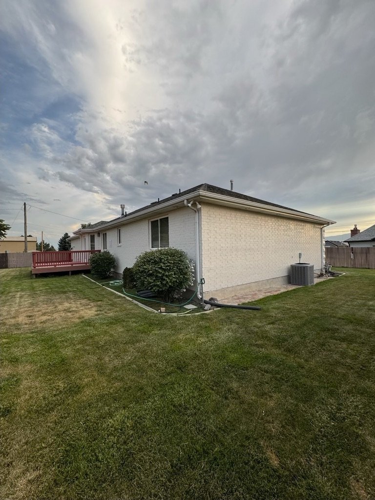 Building Photo - 1598 N 500 W