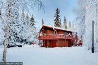 Building Photo - Large 3 Bed, 2 1/2 Bath, 2 Car Garage in North Pole!