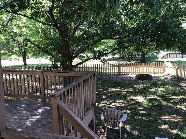 Building Photo - Charming 3-Bedroom Home in Holly Springs – Available Now