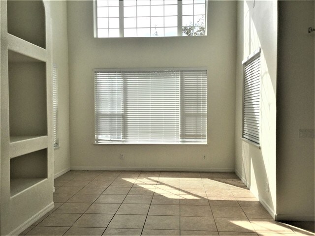 Building Photo - 1808 Sand Arbor Circle