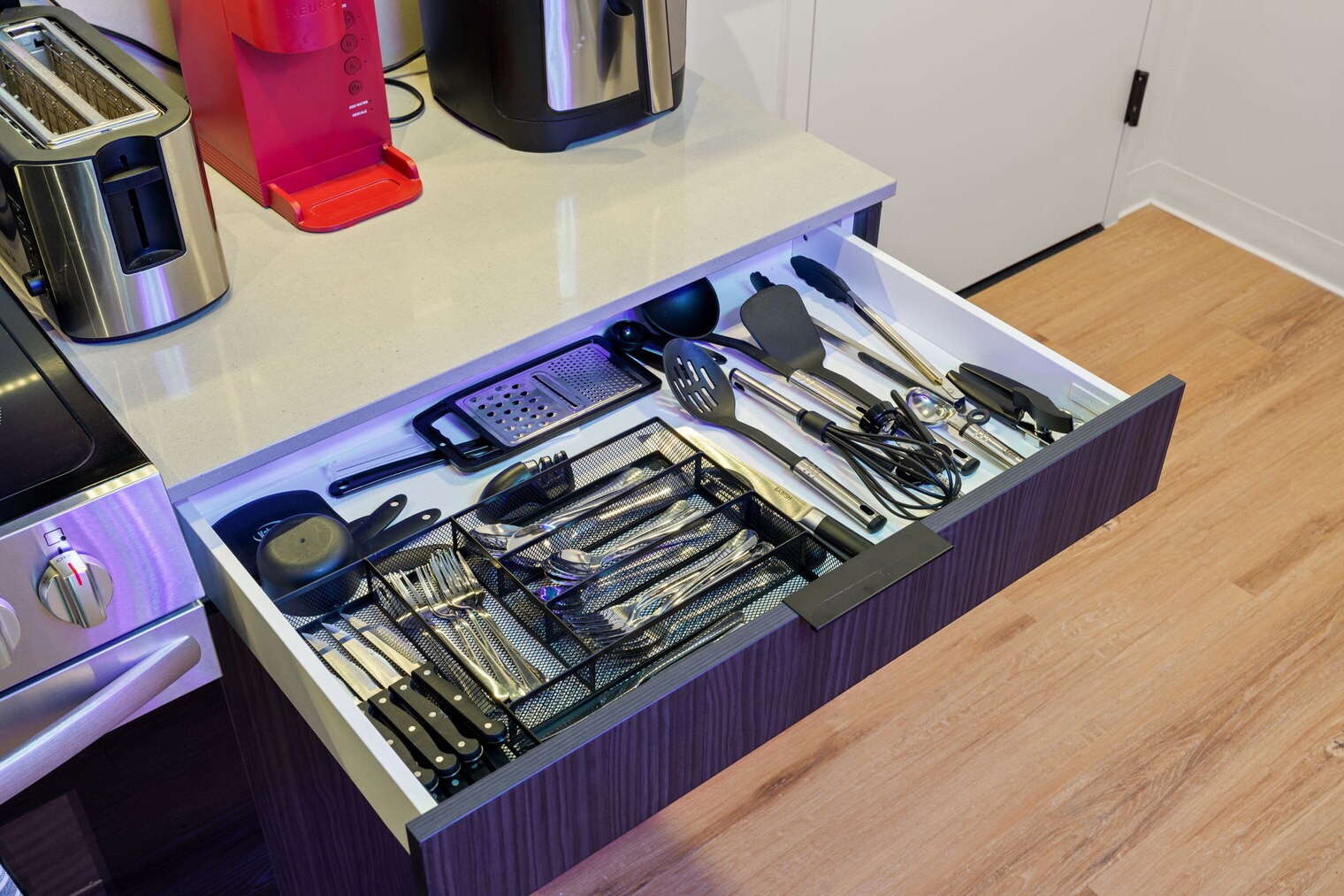 Building Photo - 633 S LaSalle St