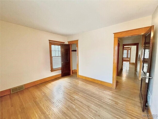 Building Photo - 88 Hartwell Rd