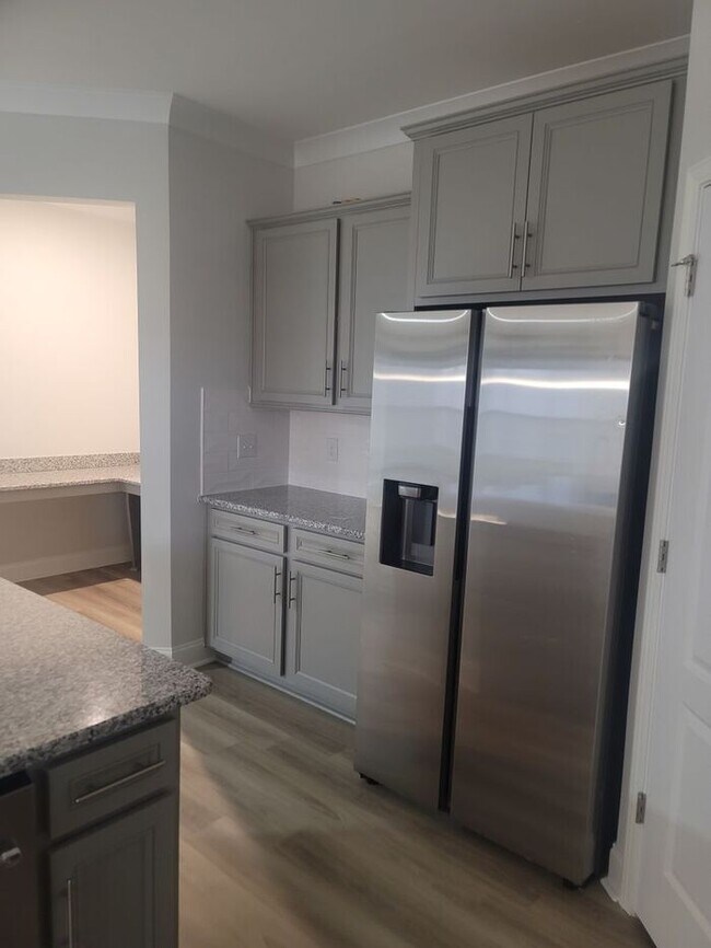 Building Photo - Like New RANCH Home in Stallings! WiFi and...