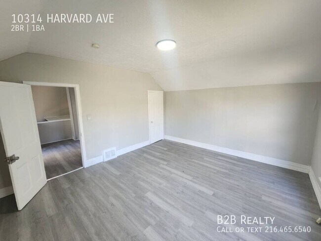 Building Photo - 10314 Harvard Ave