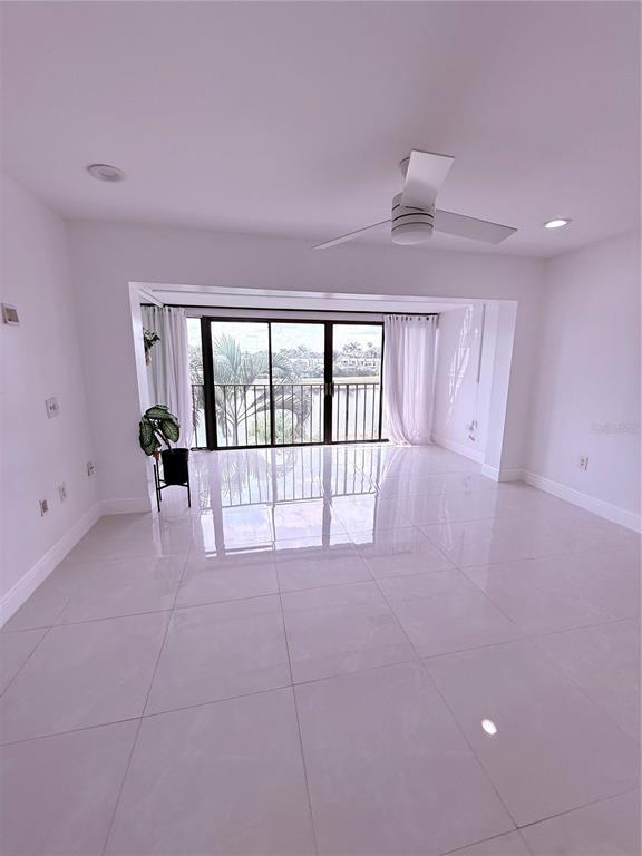 Building Photo - 4272 Deste Ct