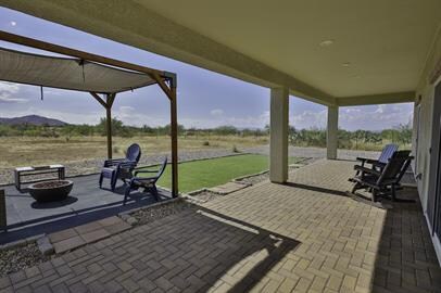 Building Photo - Rural Property in Vail on 1 acre fully fenced