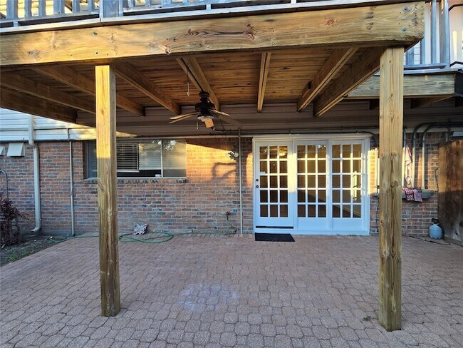 Building Photo - 856 Wax Myrtle Ln