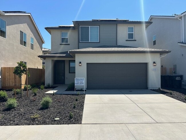Primary Photo - ***Move-In Special - $500 off 1st month's ...