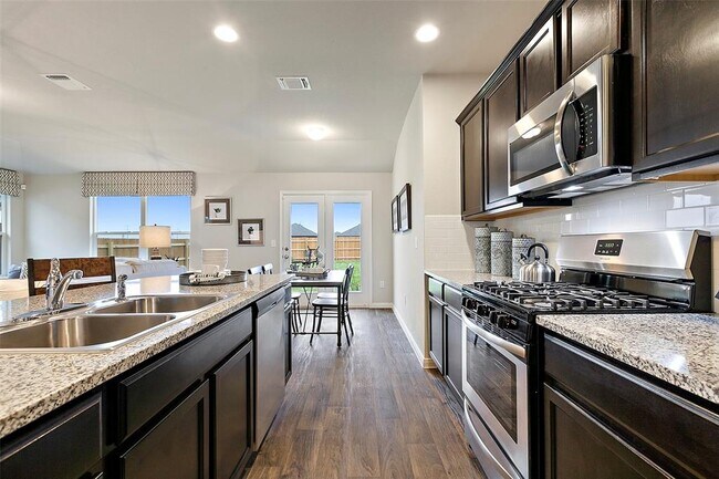 Building Photo - 500 Cassandra Dr