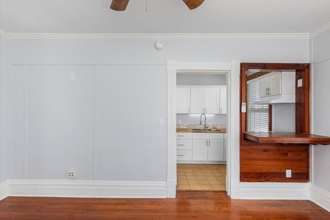 Building Photo - 532 Fleming St