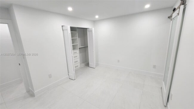 Building Photo - 13741 SW 46th Terrace