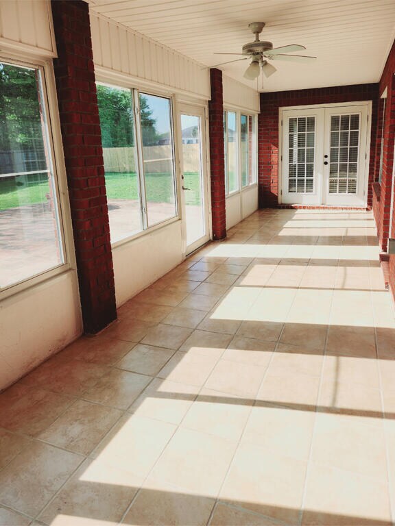 Building Photo - 9848 Parker Lake Cir