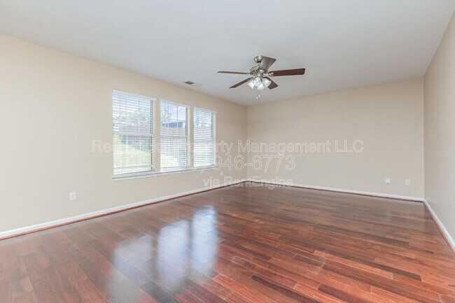 Building Photo - 9626 Kenneth Glenn Dr