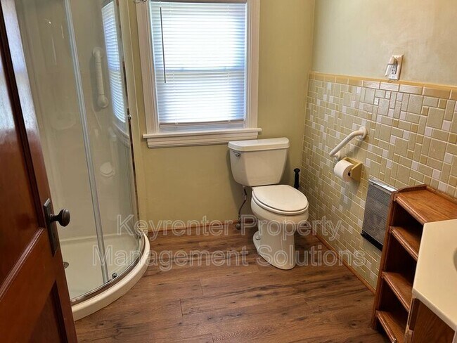 Building Photo - 3922 Churchville Ave