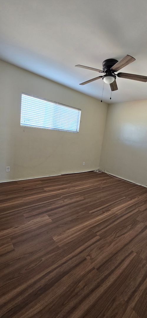Building Photo - Highland Home with Large Fenced Yard