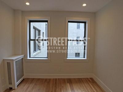 Building Photo - 2 bedroom in Boston MA 02135