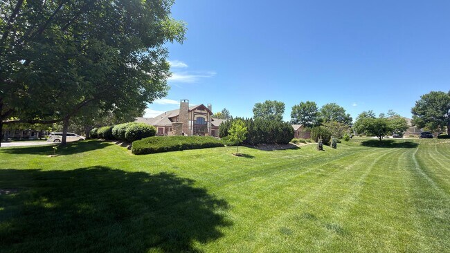 Building Photo - Great Condo in Greeley