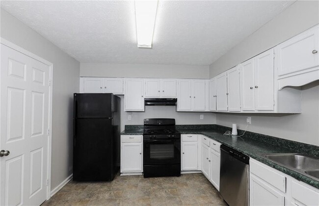 Building Photo - 284 Timber Creek Ln SW