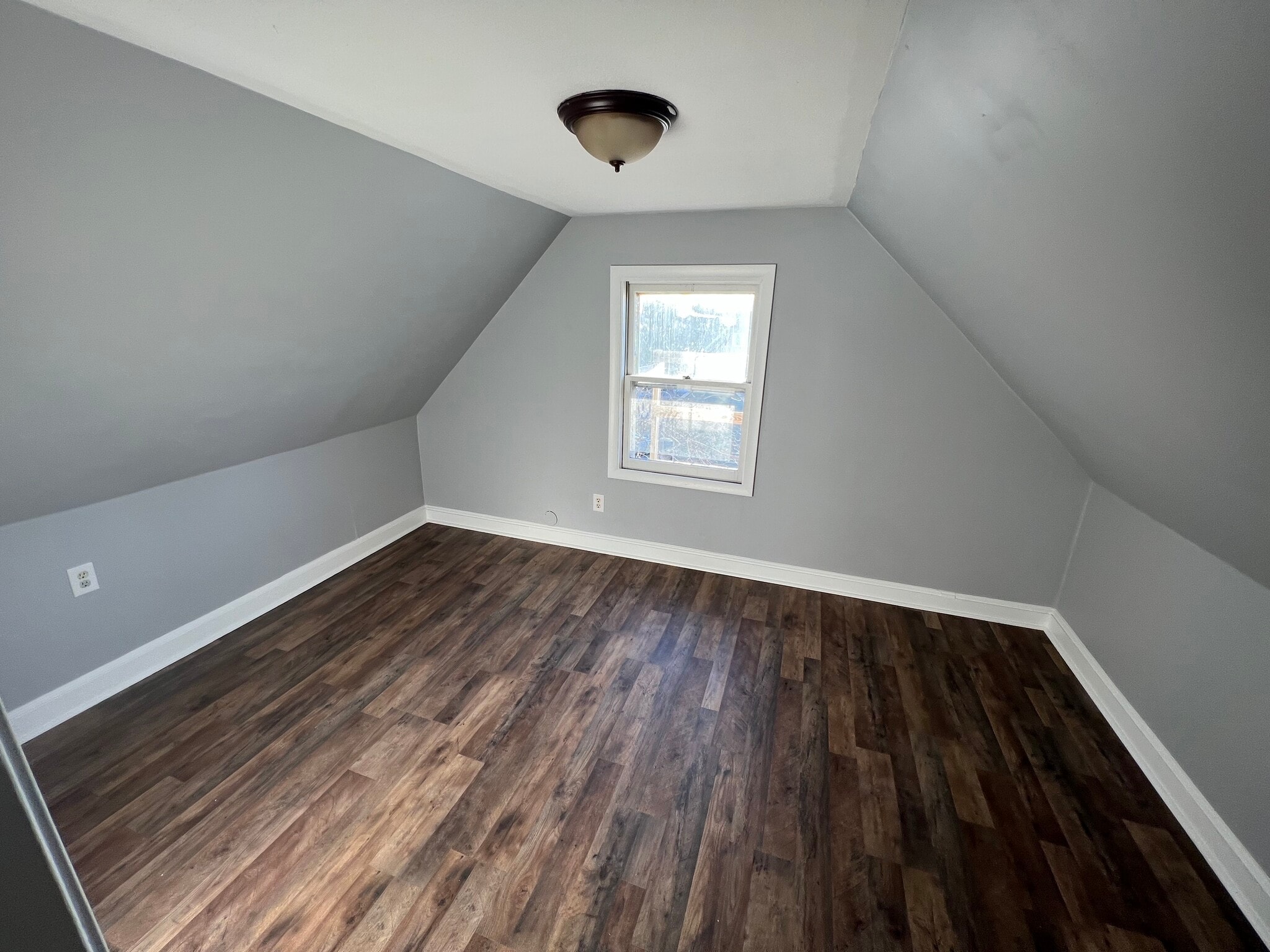 Building Photo - 26 Highland Ln