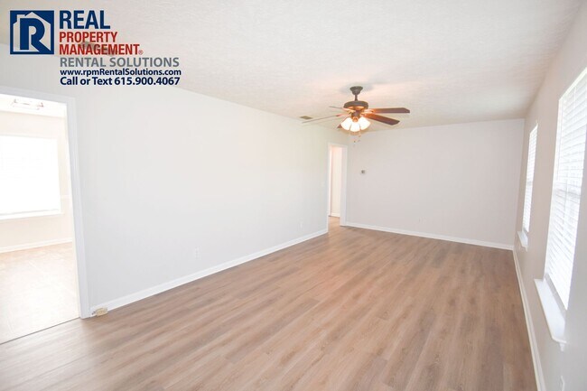 Building Photo - Wonderful 3BR/2BA North Mboro home on nearly an acre lot!