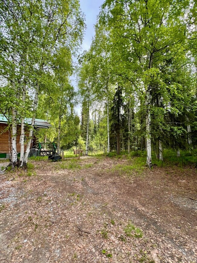 Building Photo - 1 Bedroom Cabin with Water Holding Tank / ...