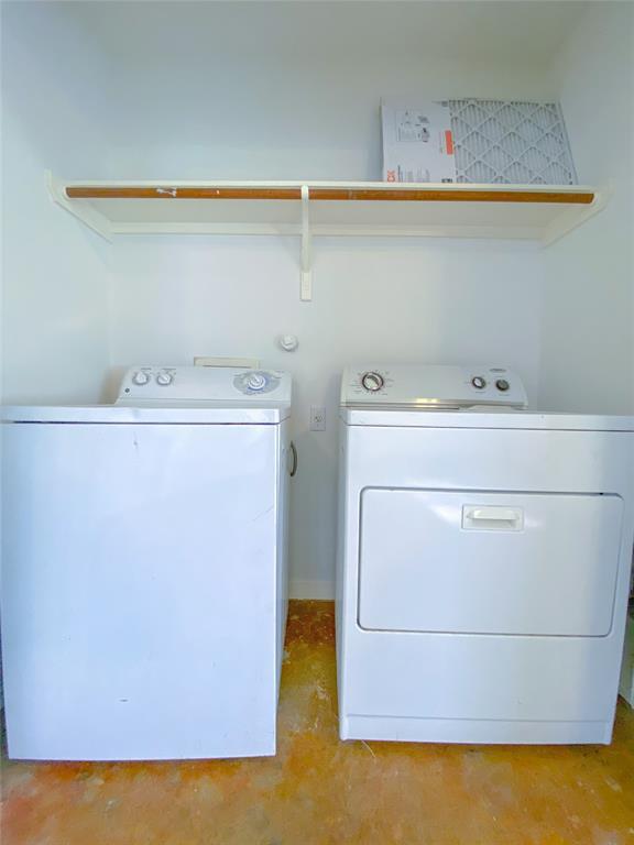 Building Photo - 5201 Bogey Ct