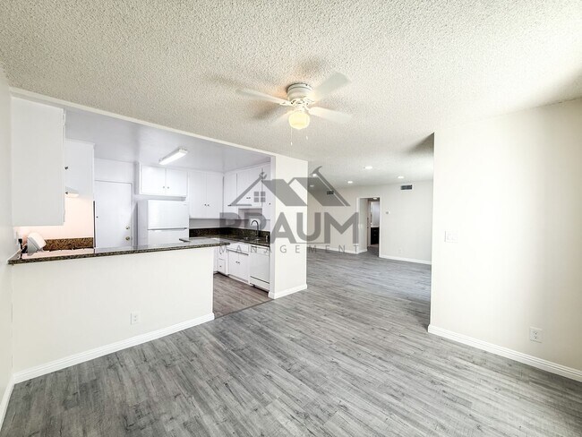 Building Photo - 6041 Whitsett Ave