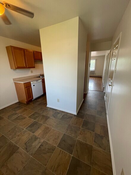 Building Photo - 4974 W 82nd Ct