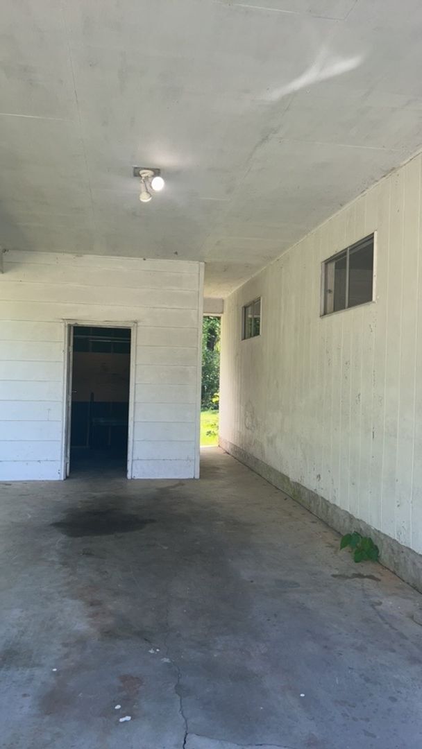 Building Photo - 1302 Ridgefield Cir