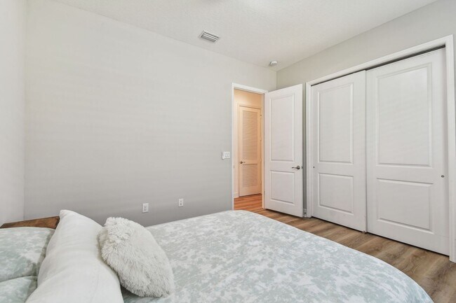 Building Photo - Waterfront Home for Lease – Resort-Style Living Every Day!