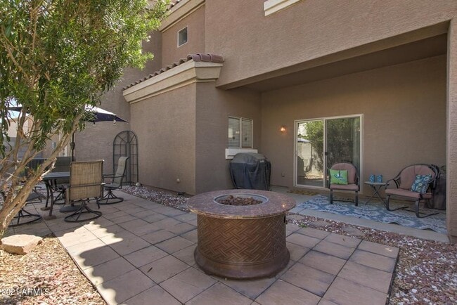 Building Photo - 8074 W Beck Ln