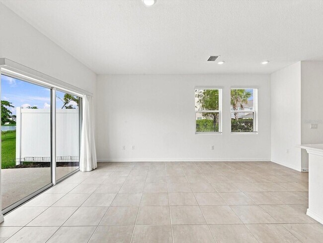 Building Photo - 5739 Archipelago St