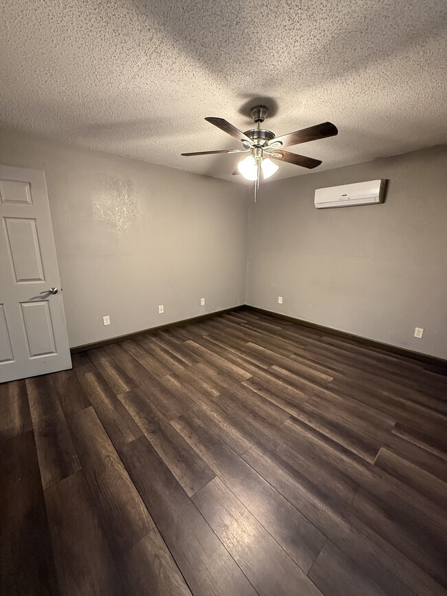 Building Photo - 1452 Co Rd 182