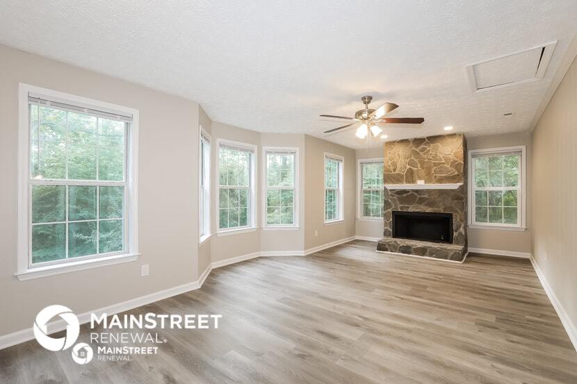 Building Photo - 2630 King George Ct NE