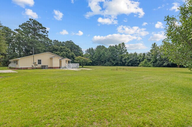 Building Photo - 113 Five Mile Rd