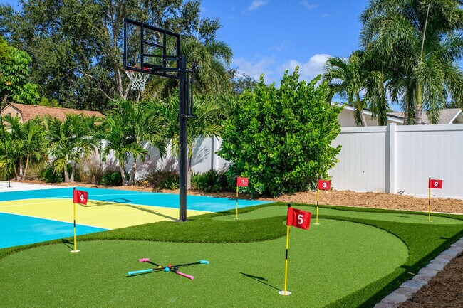 Building Photo - 12453 138th St N