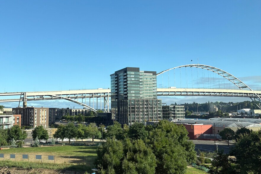 View - 949 NW Overton St