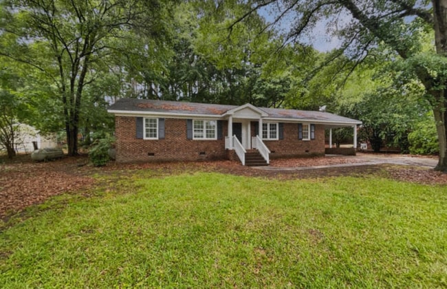 Building Photo - 2508 Hodge Rd