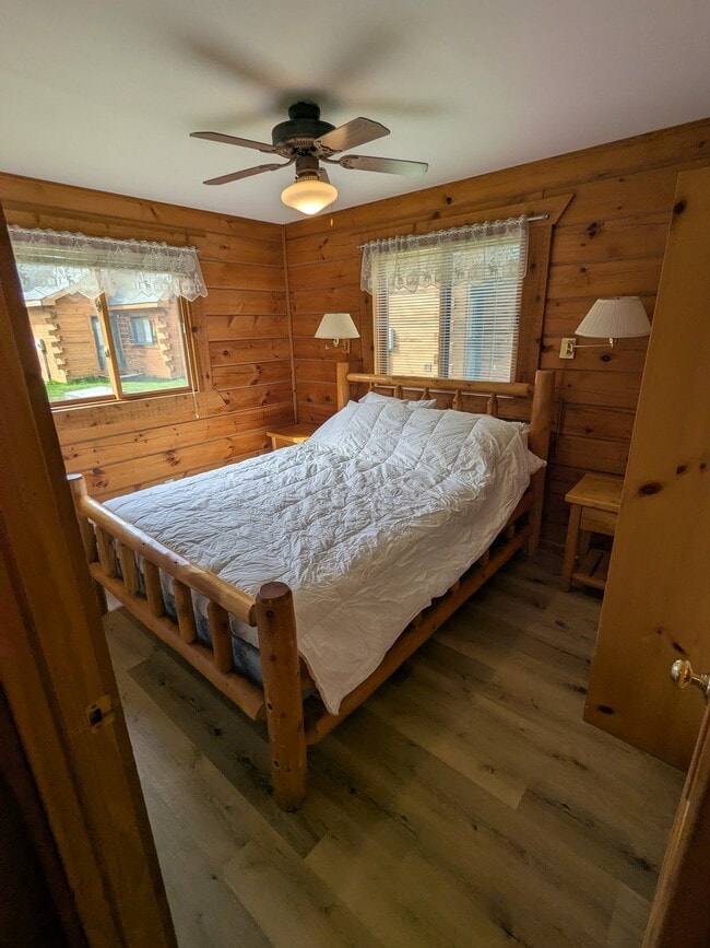 Building Photo - 721 Skatepark Court