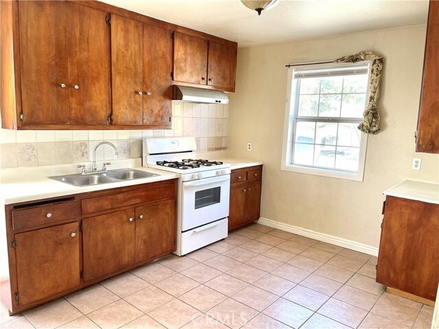 Primary Photo - 14650 Boyle Ave